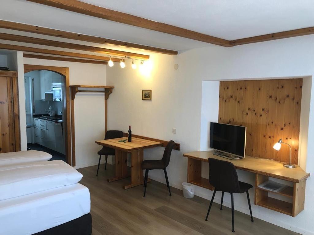 Alfa Appartements Superior لوكباد المظهر الخارجي الصورة